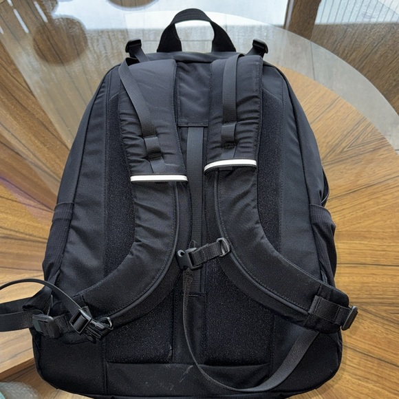 LuluLemon Commuter Backpack - Picture 2 of 4